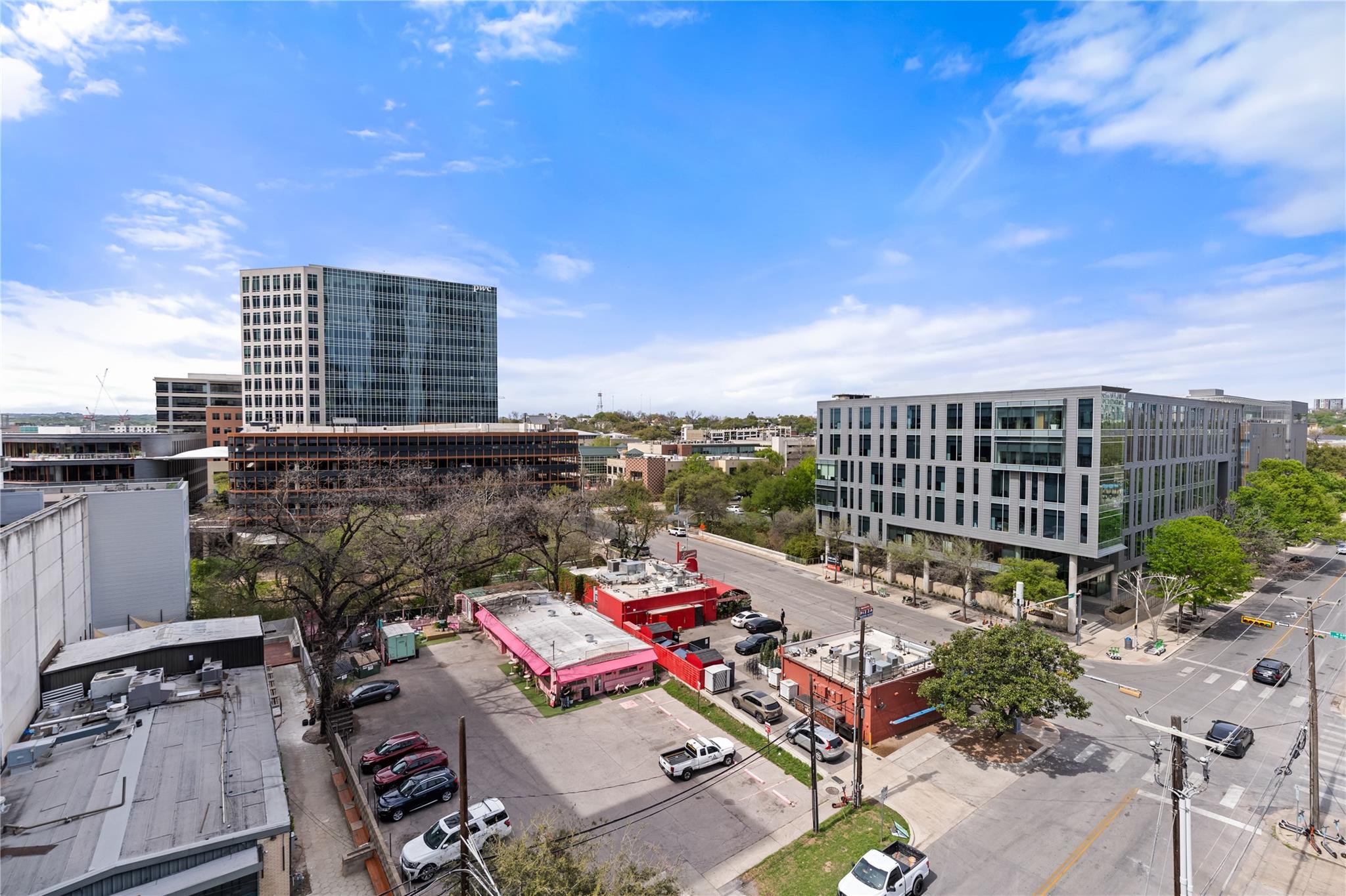 501 West Ave # 704
