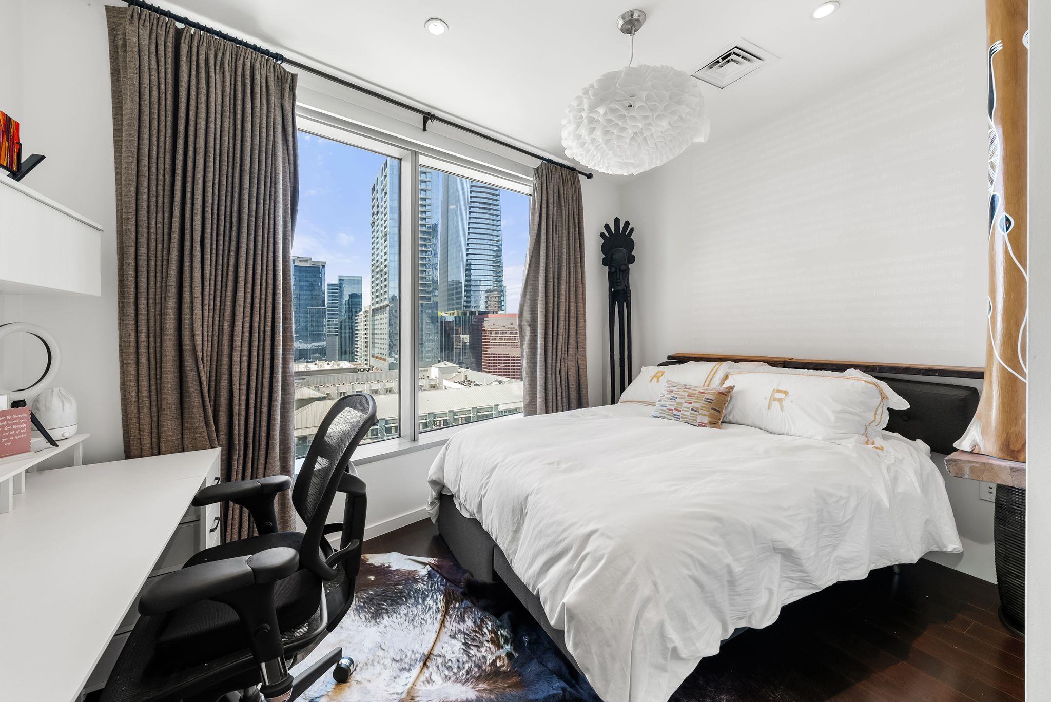 200 Congress Ave # 14C