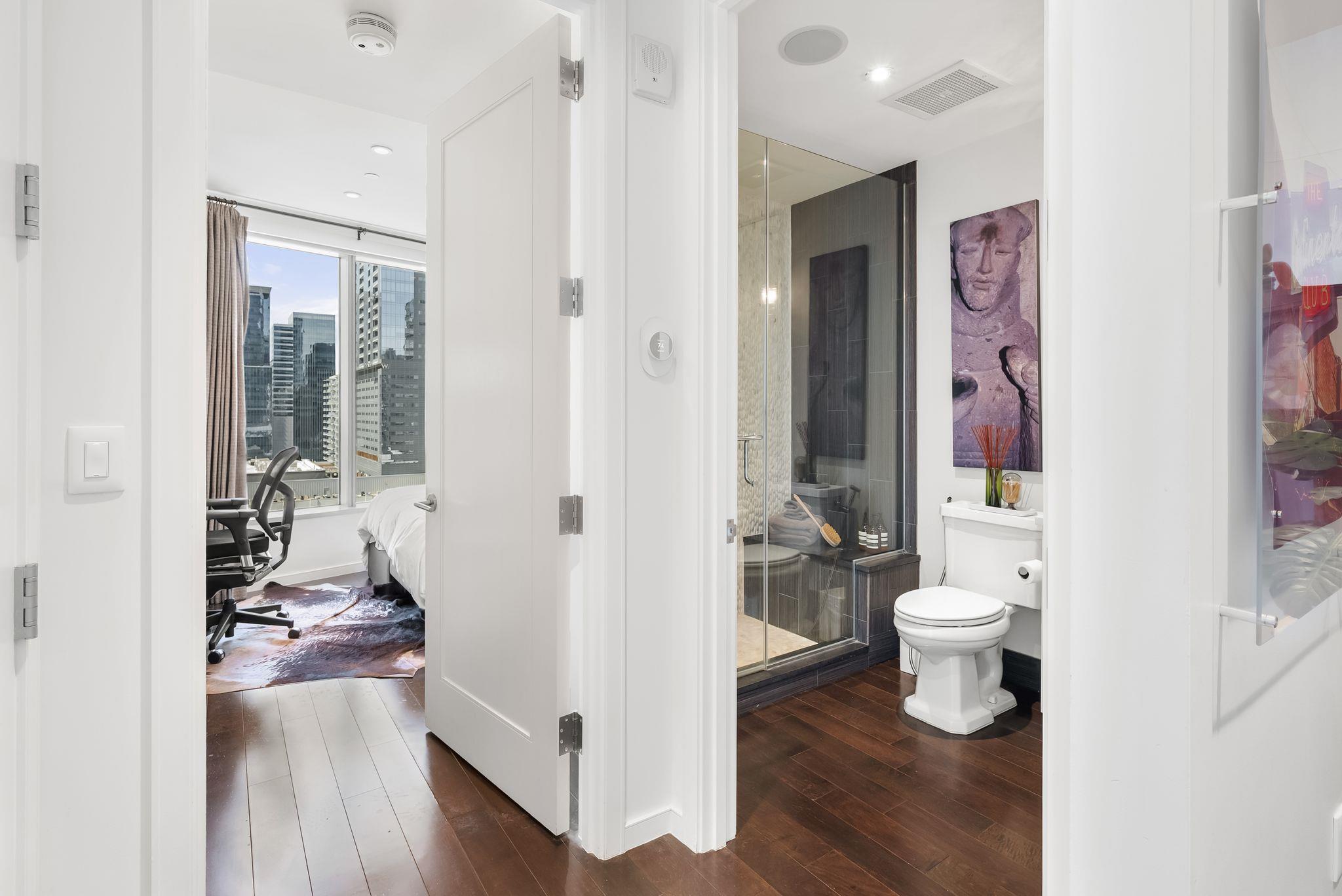 200 Congress Ave # 14C