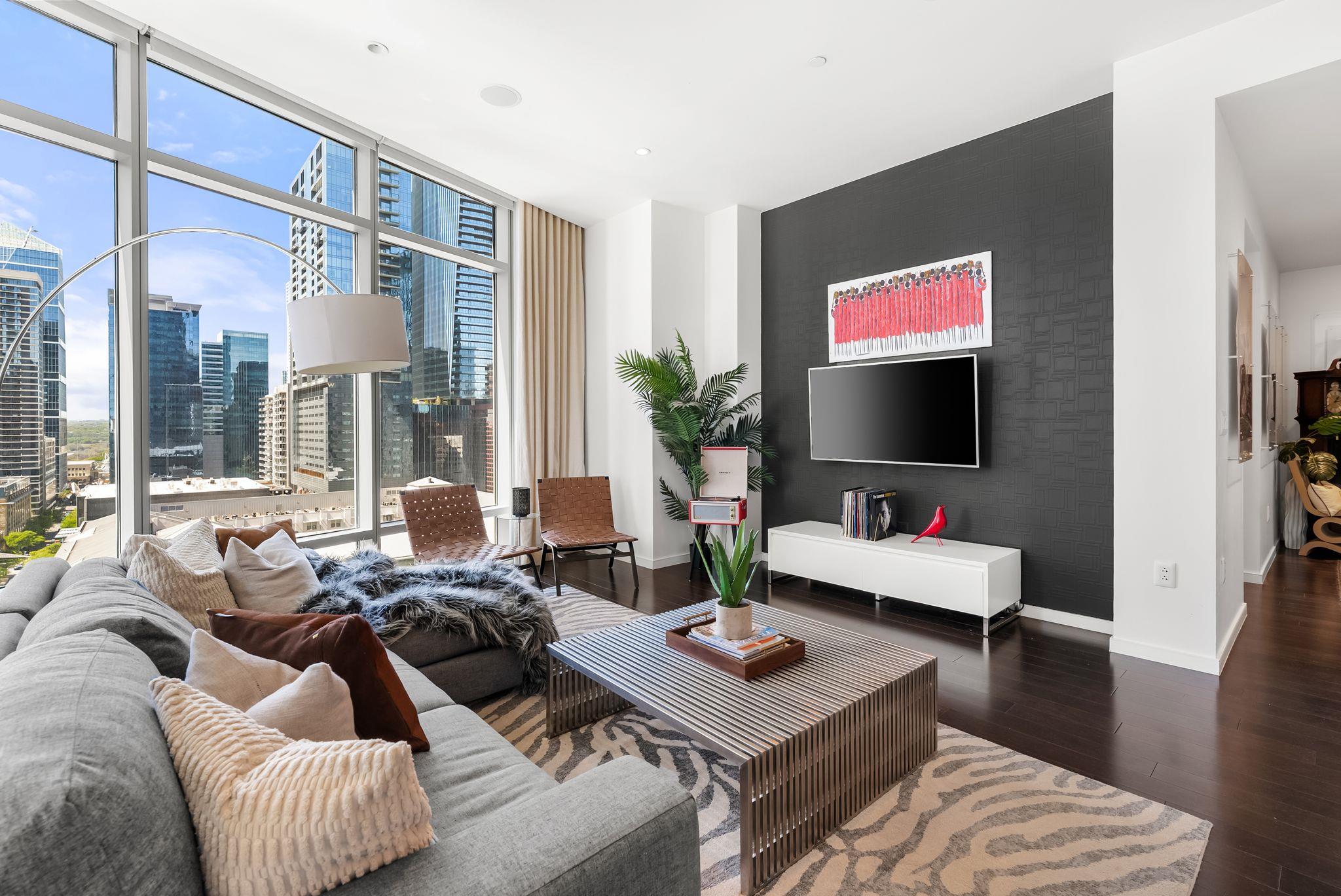 200 Congress Ave # 14C
