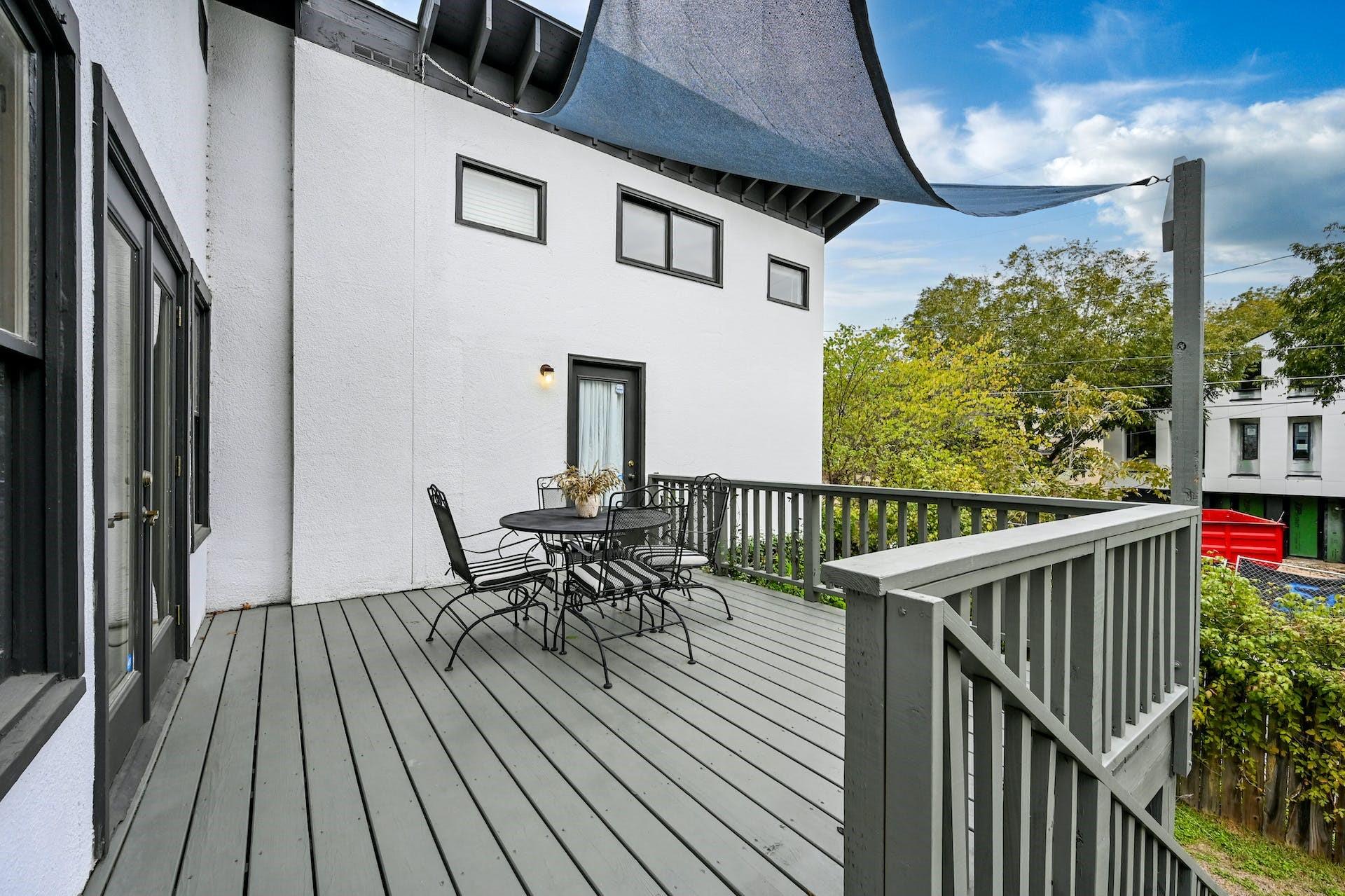 510 Academy DR