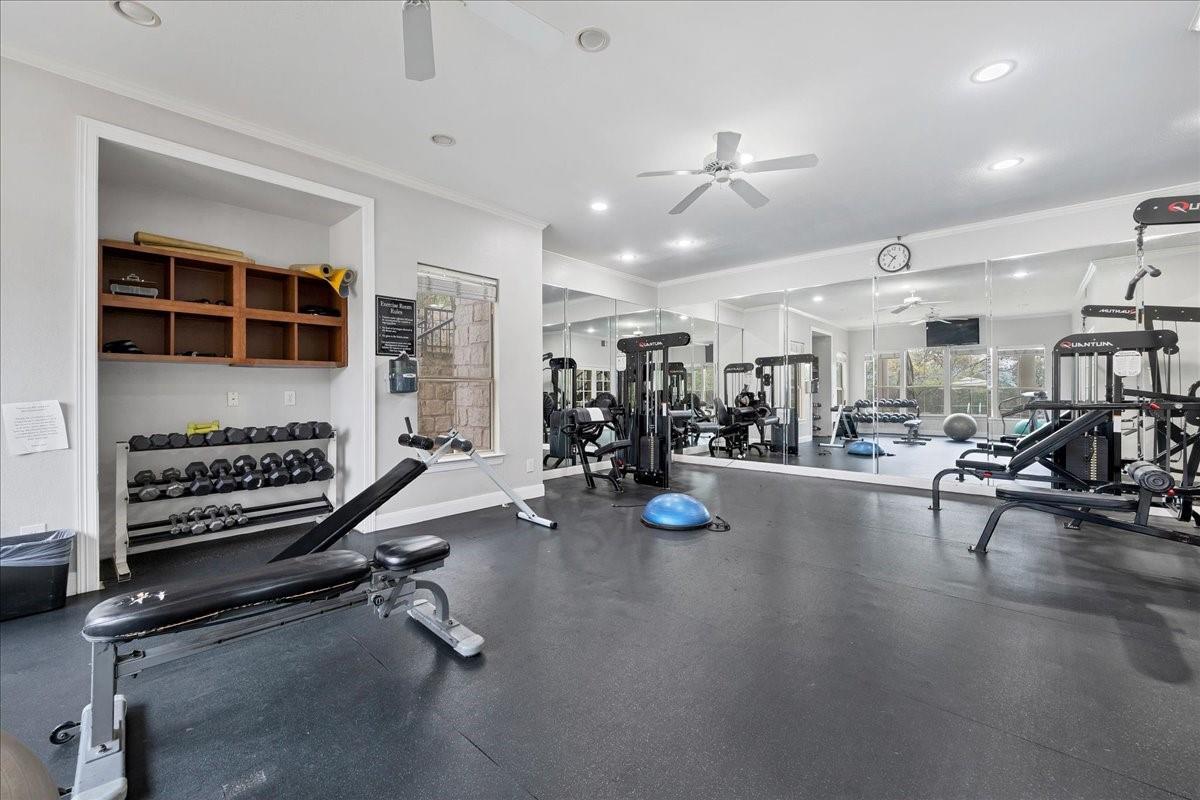 6000 Shepherd Mountain CV # 915