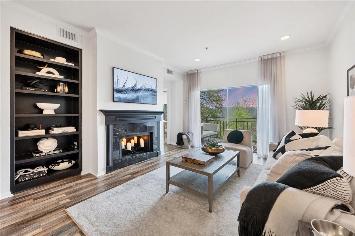 6000 Shepherd Mountain CV # 915