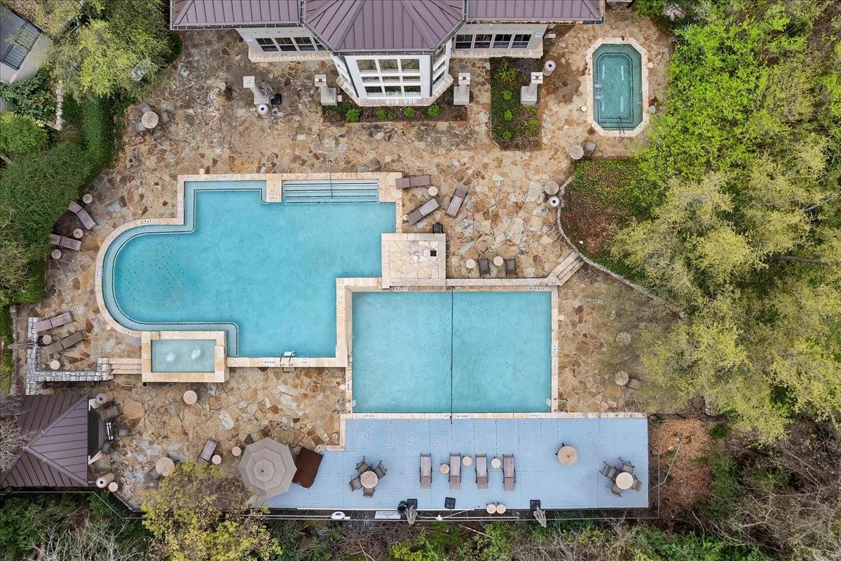 6000 Shepherd Mountain CV # 915