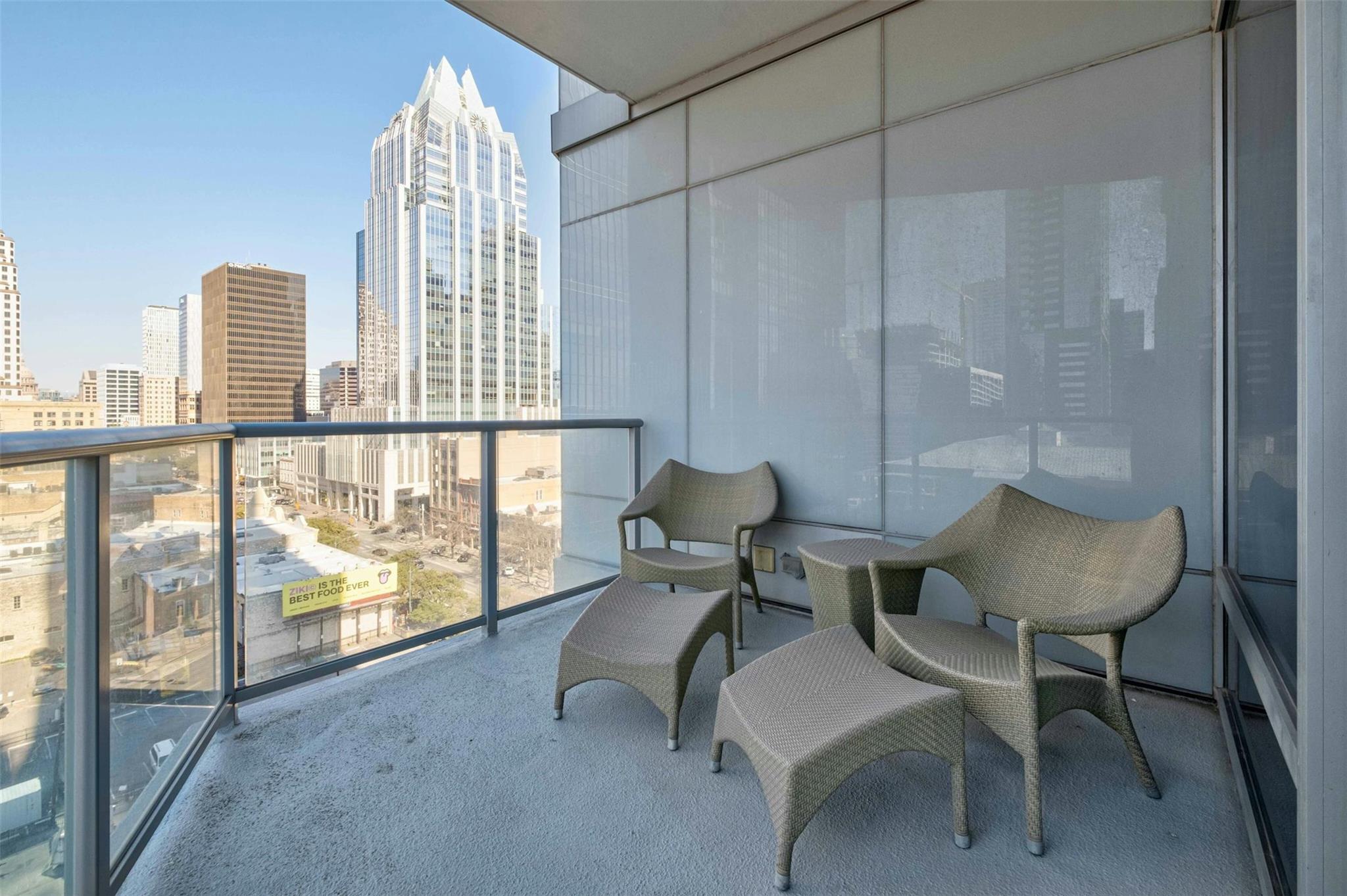 200 Congress Ave # 11E