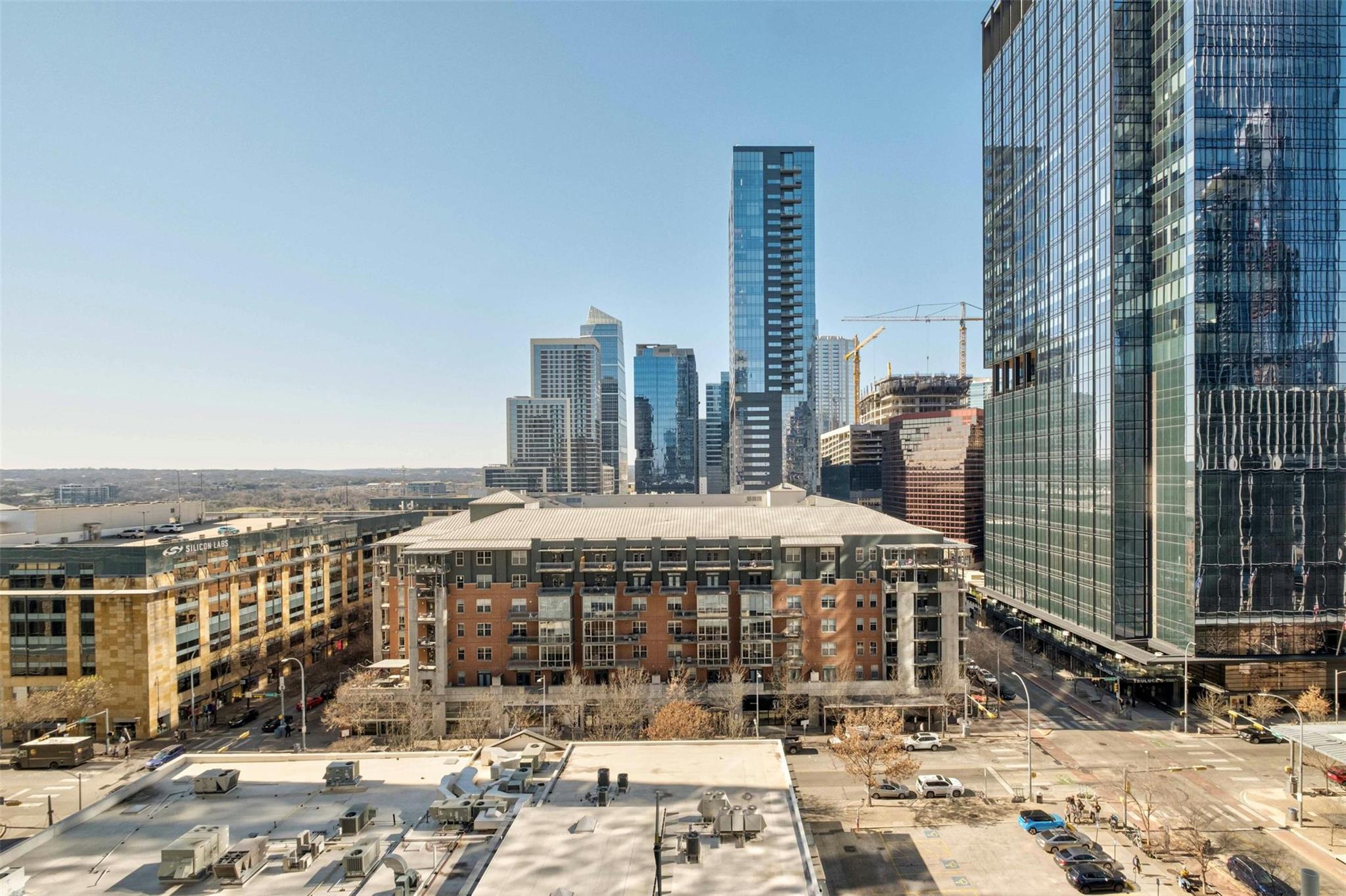 200 Congress Ave # 11E