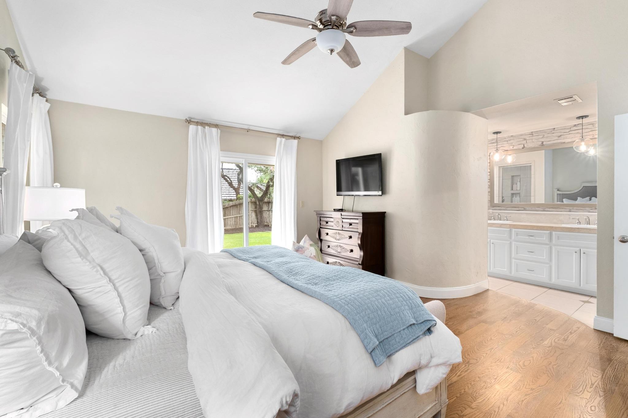 6204 Olympic Overlook