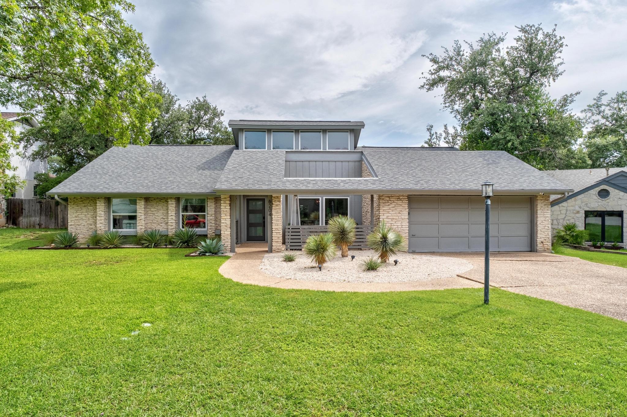 6204 Olympic Overlook