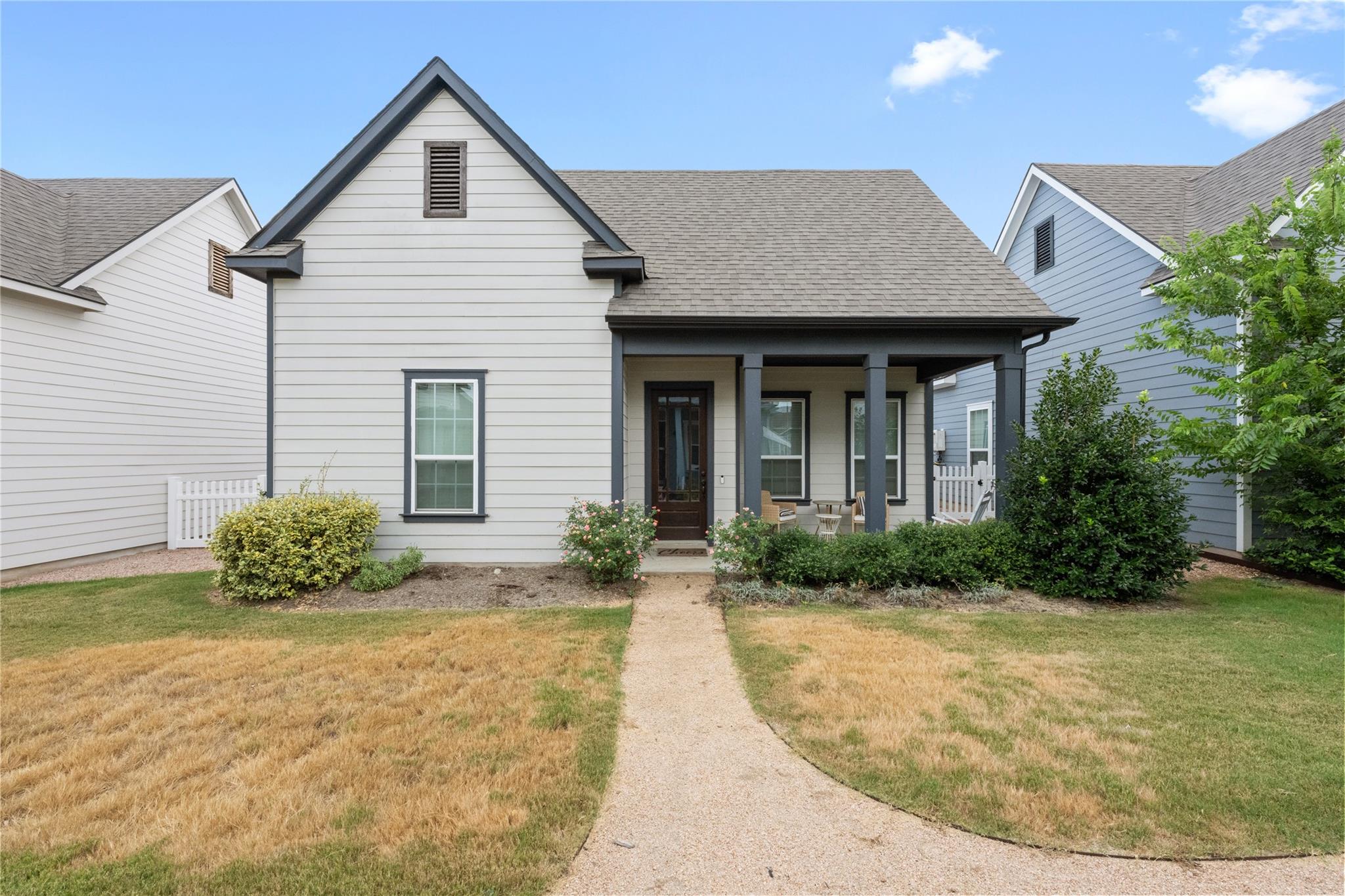 1182 Grant Wood Ave