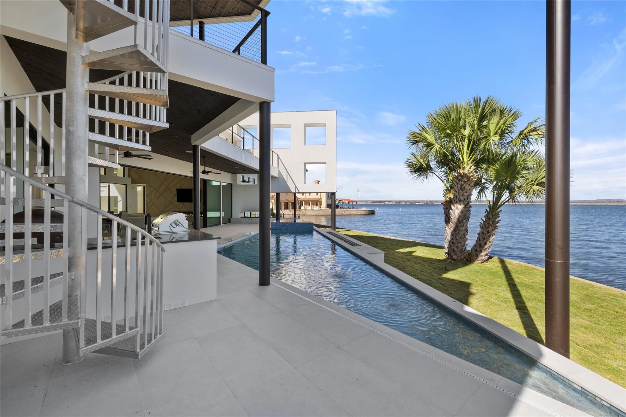 115 Estate DR