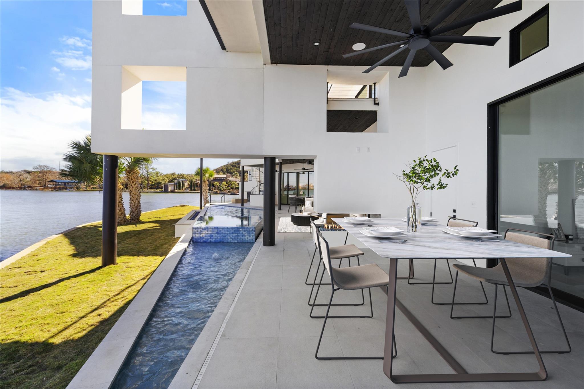 115 Estate DR