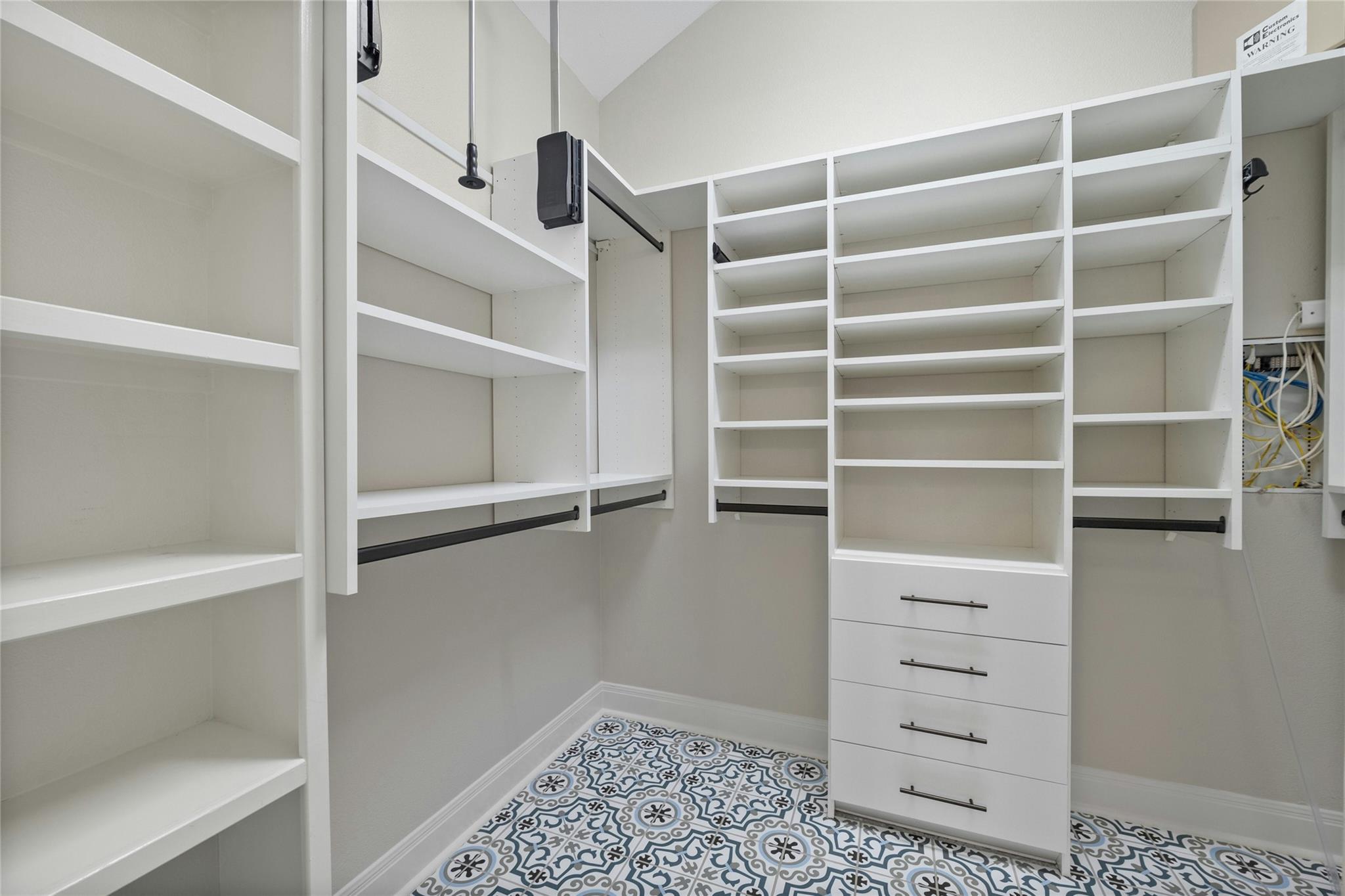 11716 Shadestone TER