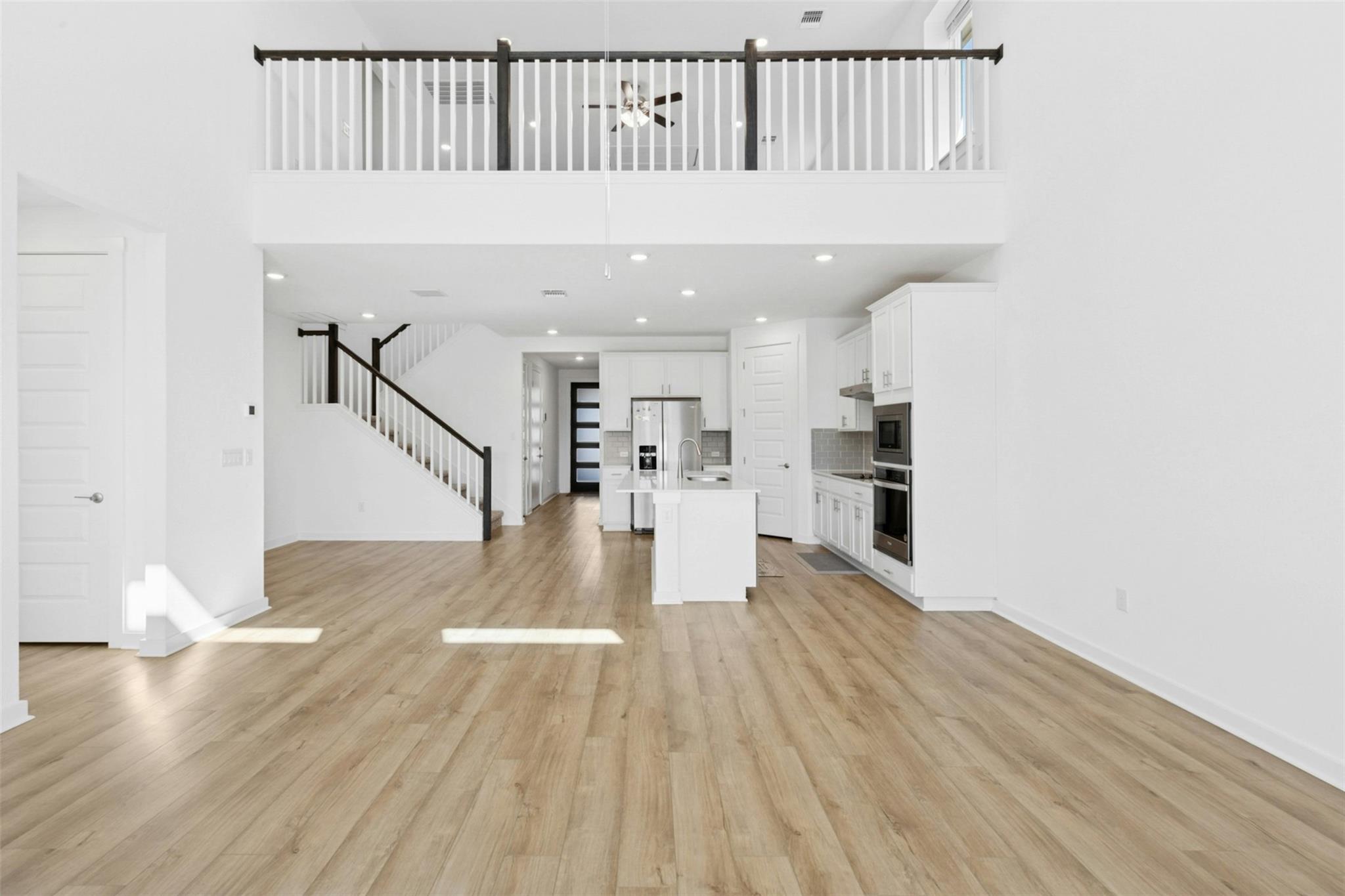 2124 Ridge Runner DR