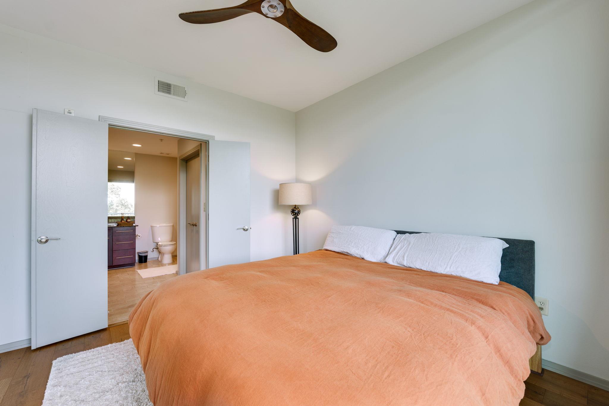 1600 Barton Springs RD # 5508