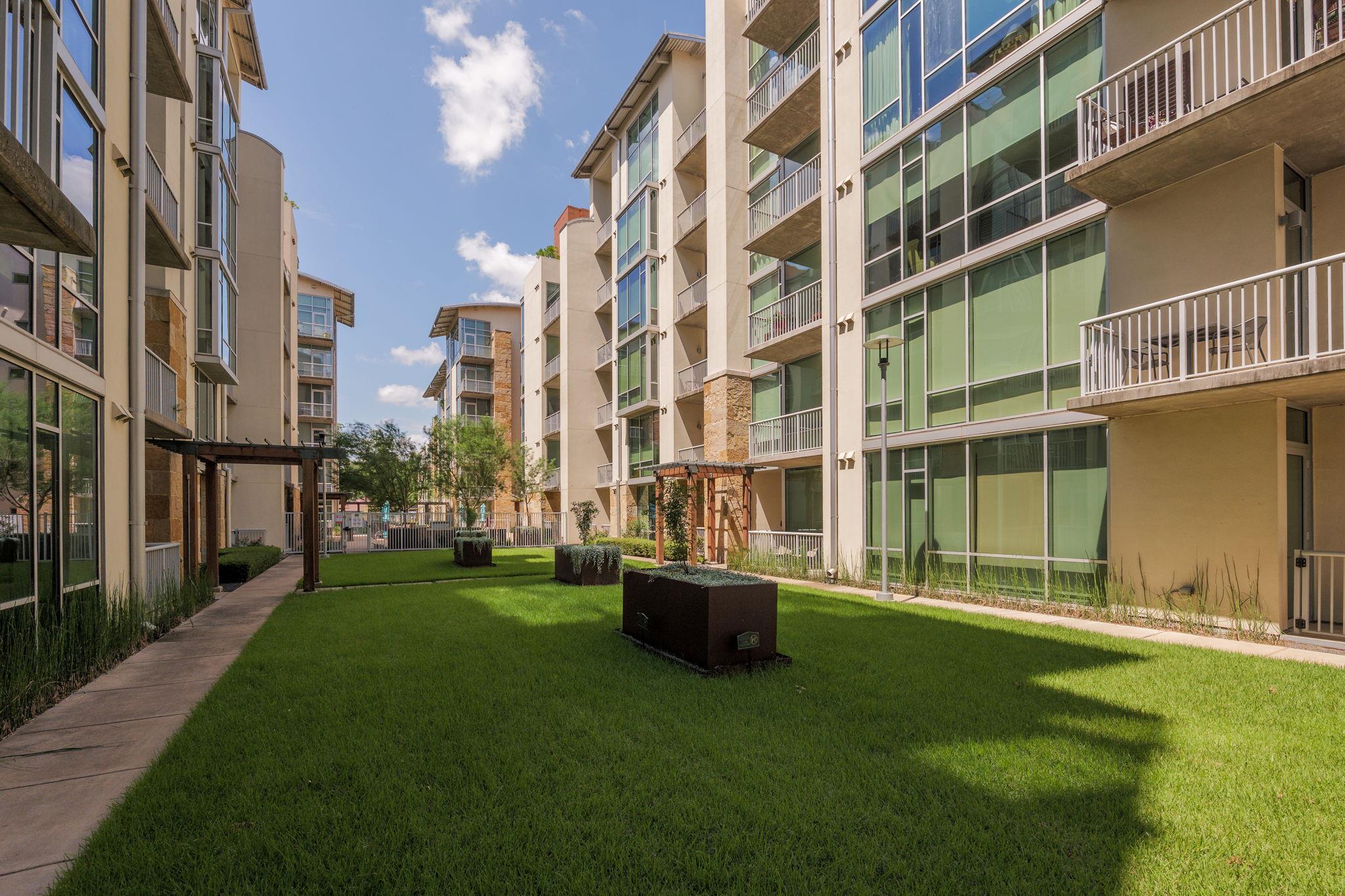 1600 Barton Springs RD # 5508