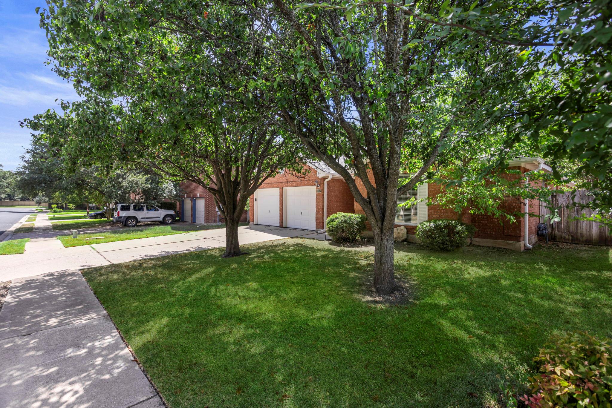 4308 Indian Oaks