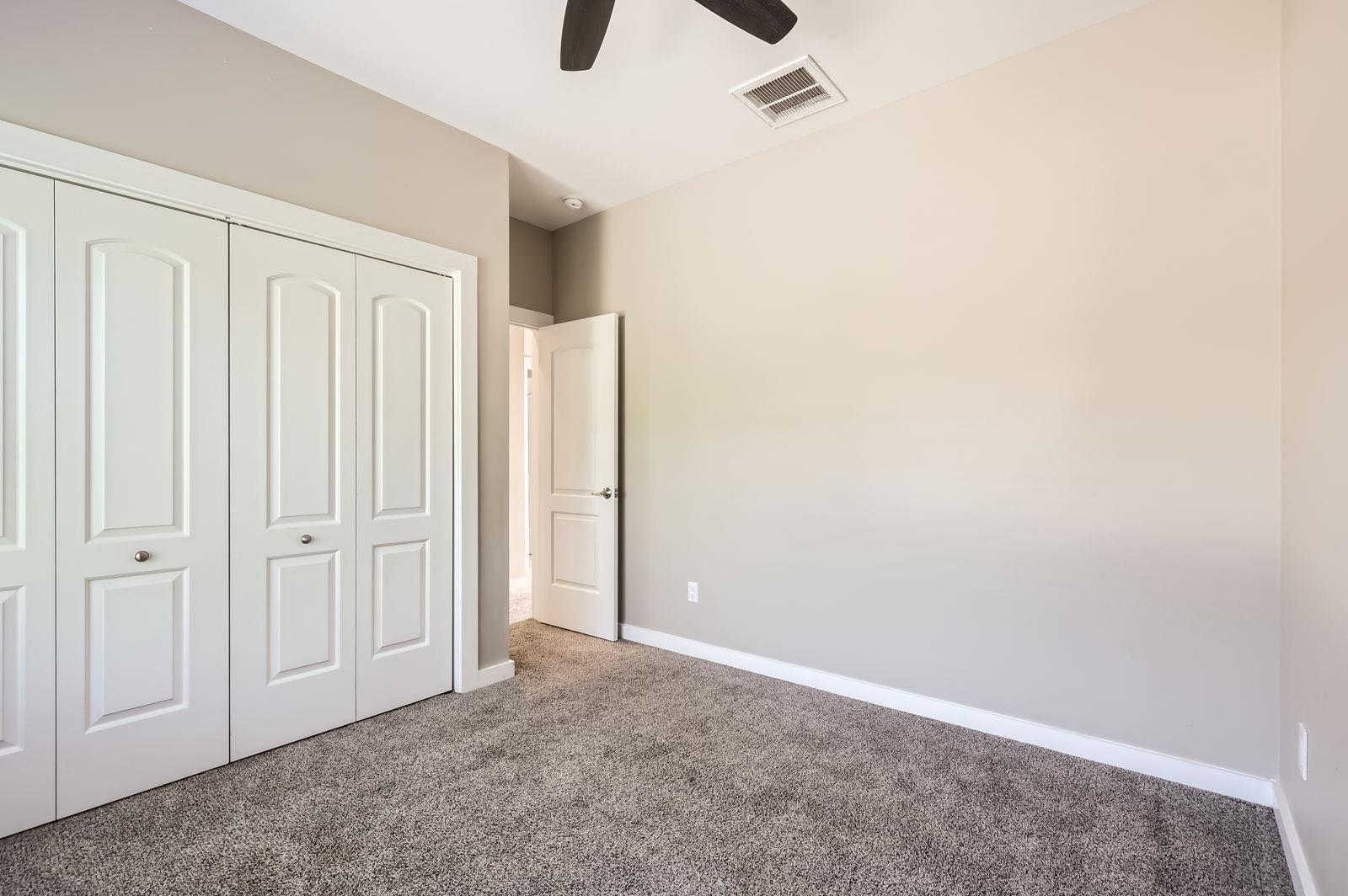 11007 Elm ST