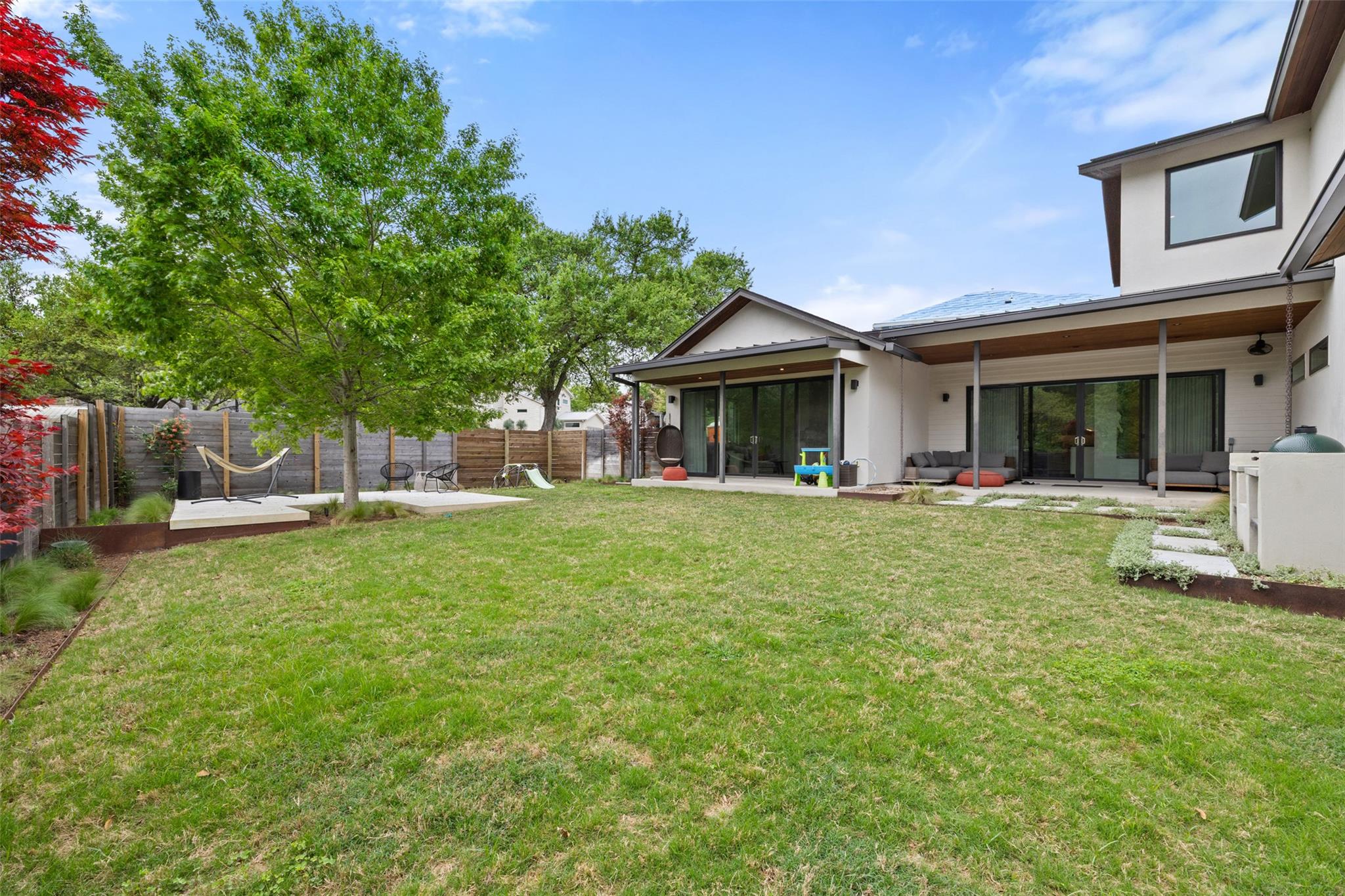 2500 Cedarview DR