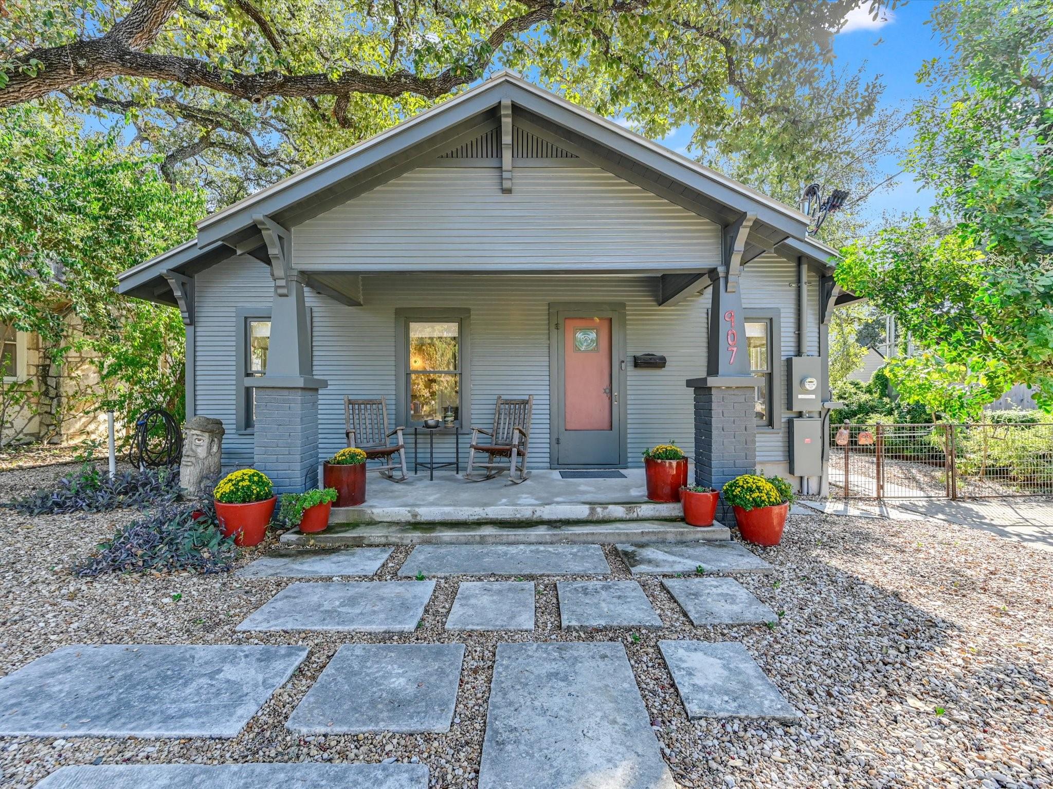 907 W Annie ST # 1