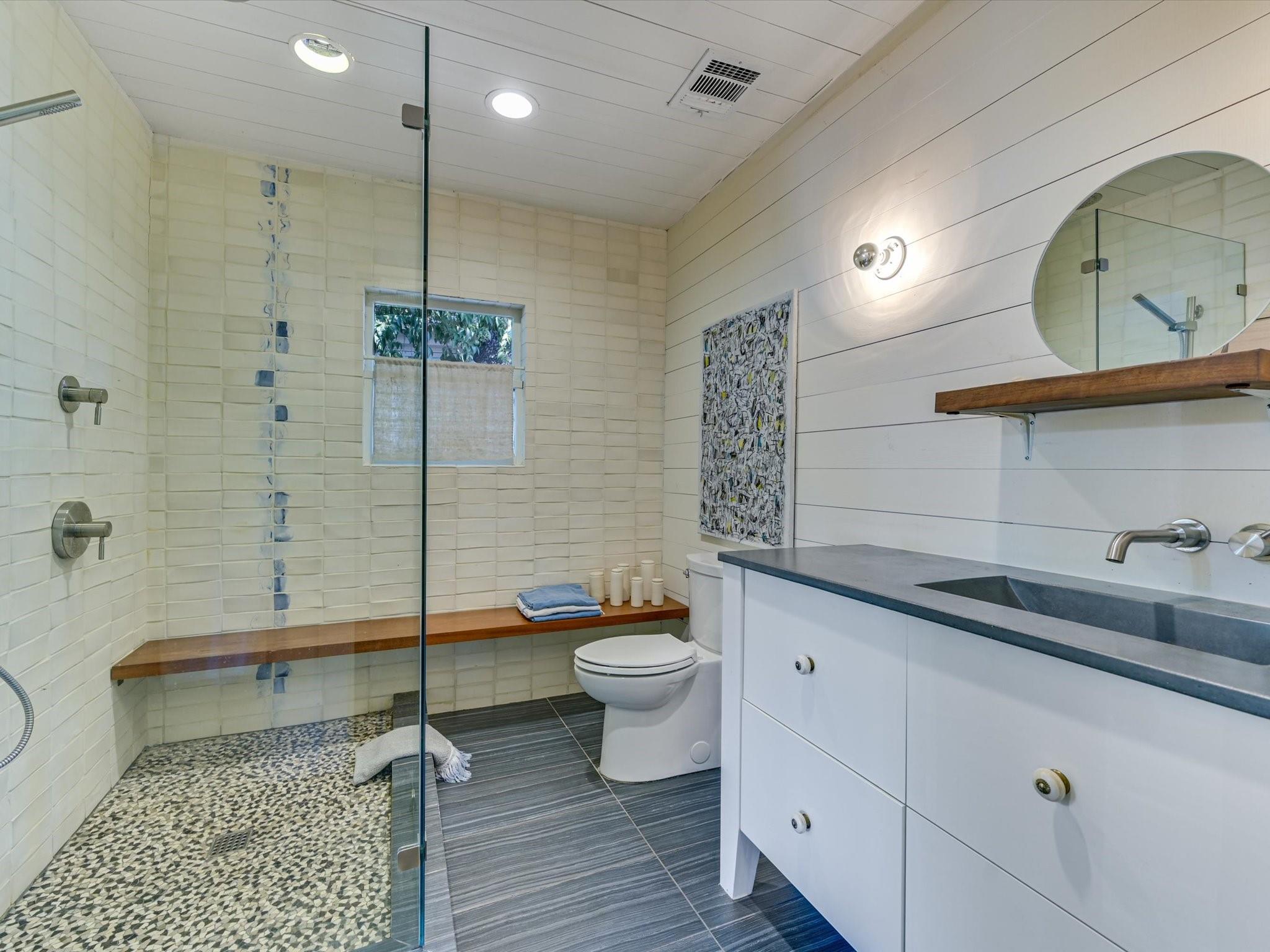 907 W Annie ST # 1