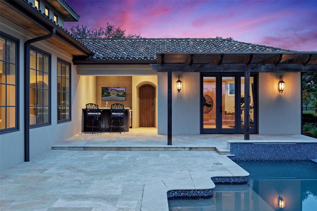 8210 Chalk Knoll DR