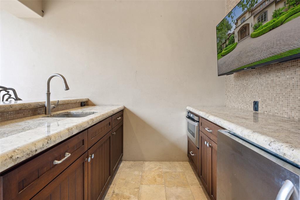 8210 Chalk Knoll DR