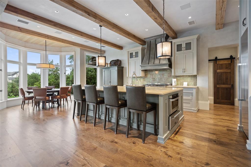 8210 Chalk Knoll DR