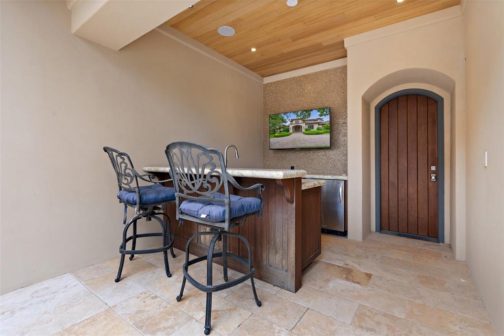 8210 Chalk Knoll DR
