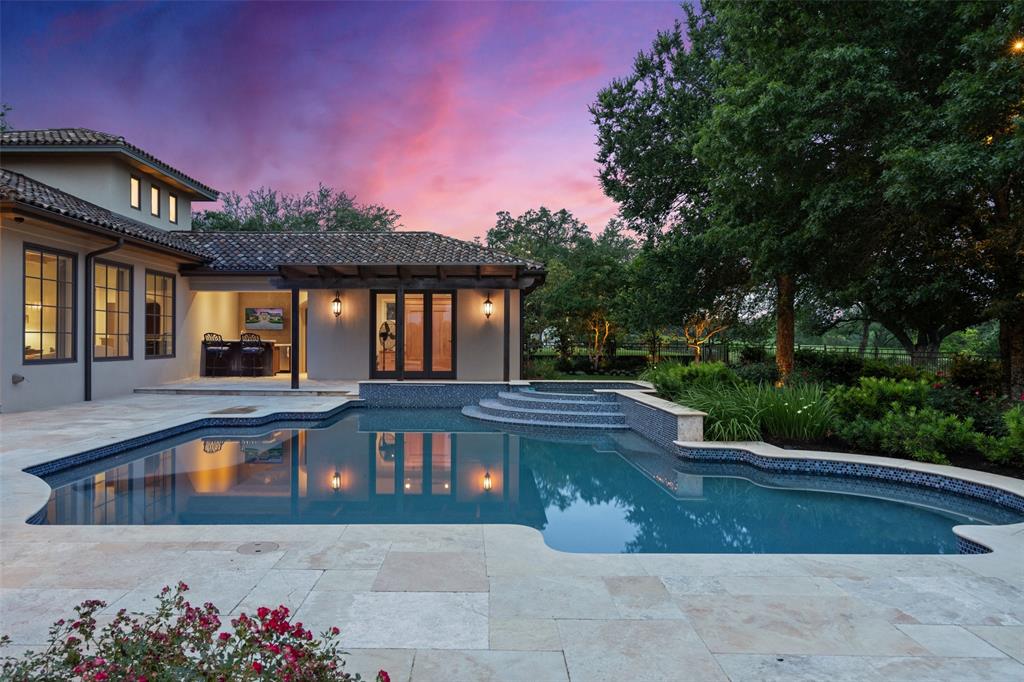 8210 Chalk Knoll DR