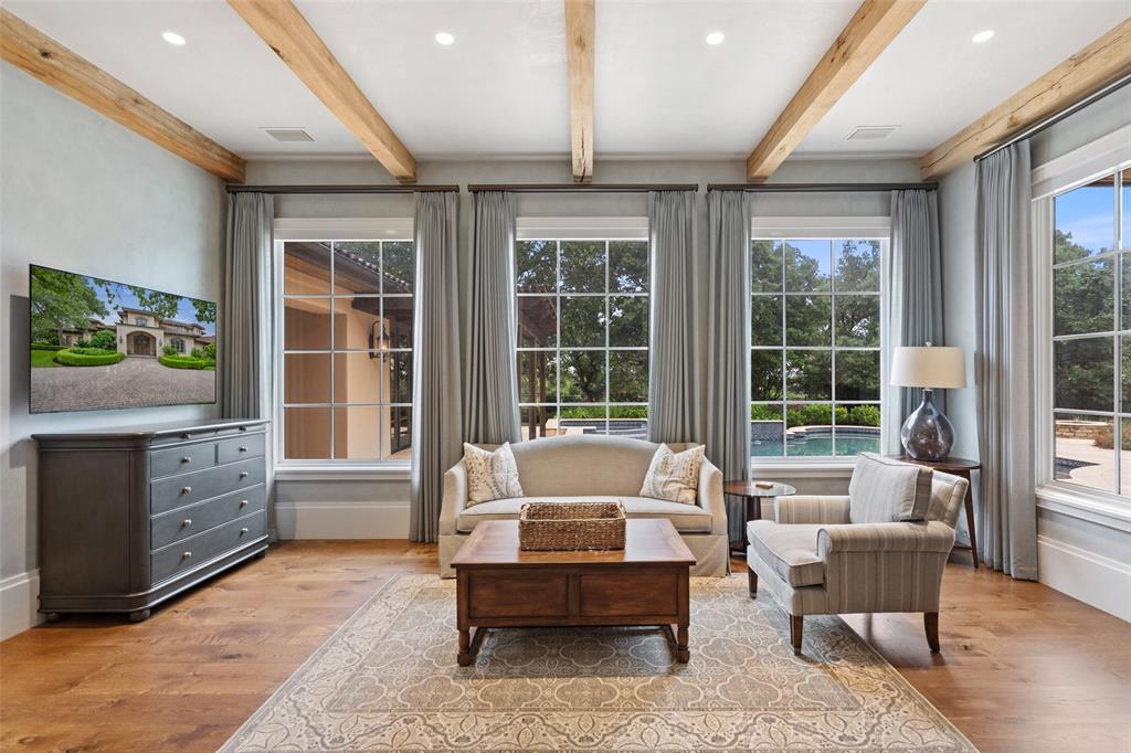 8210 Chalk Knoll DR
