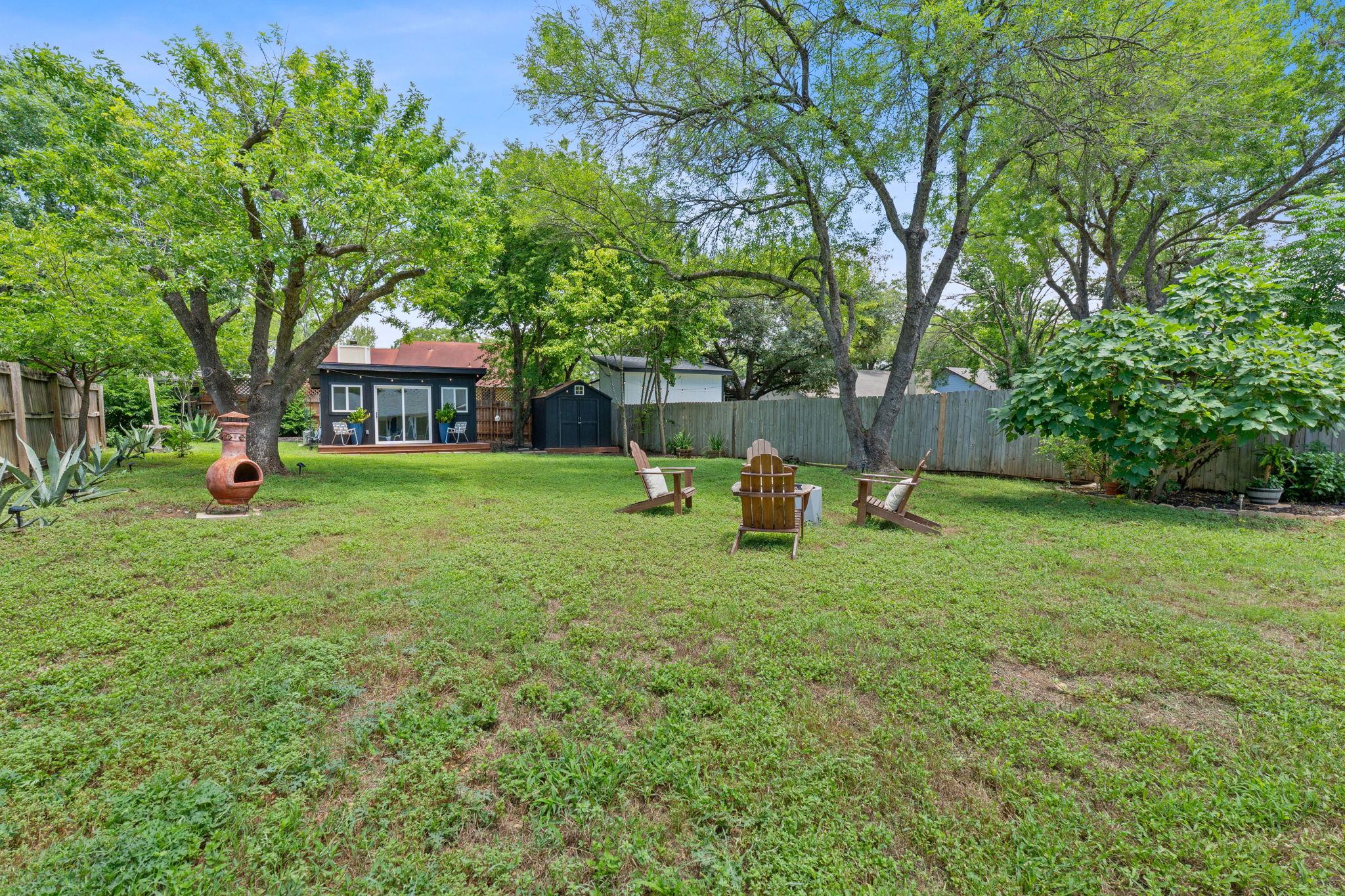 2661 Piping Rock TRL