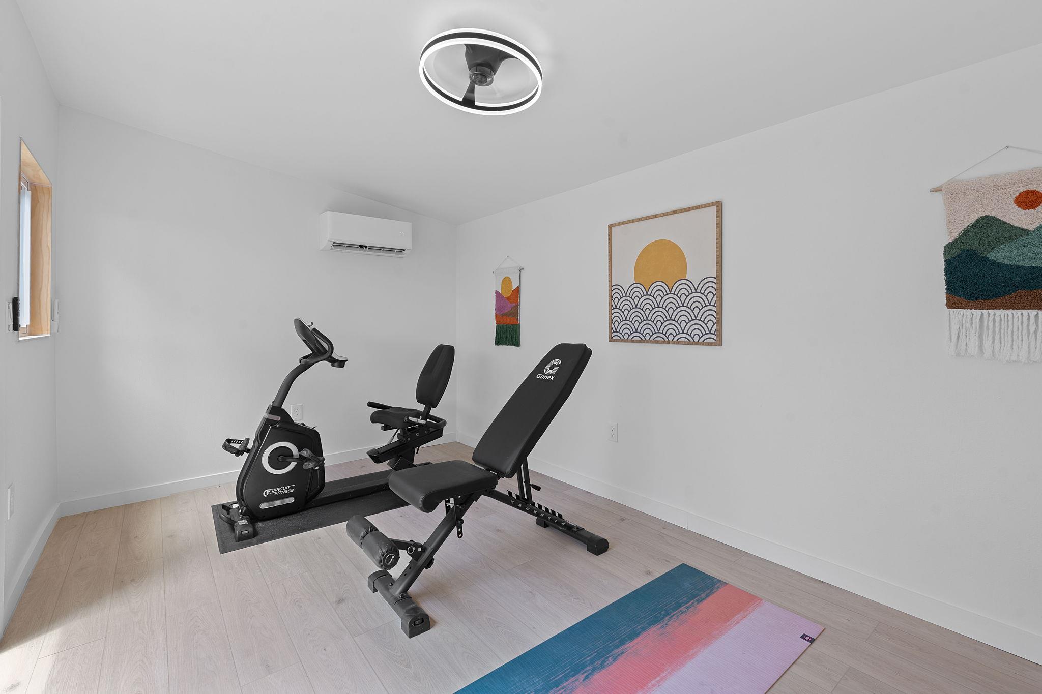2661 Piping Rock TRL