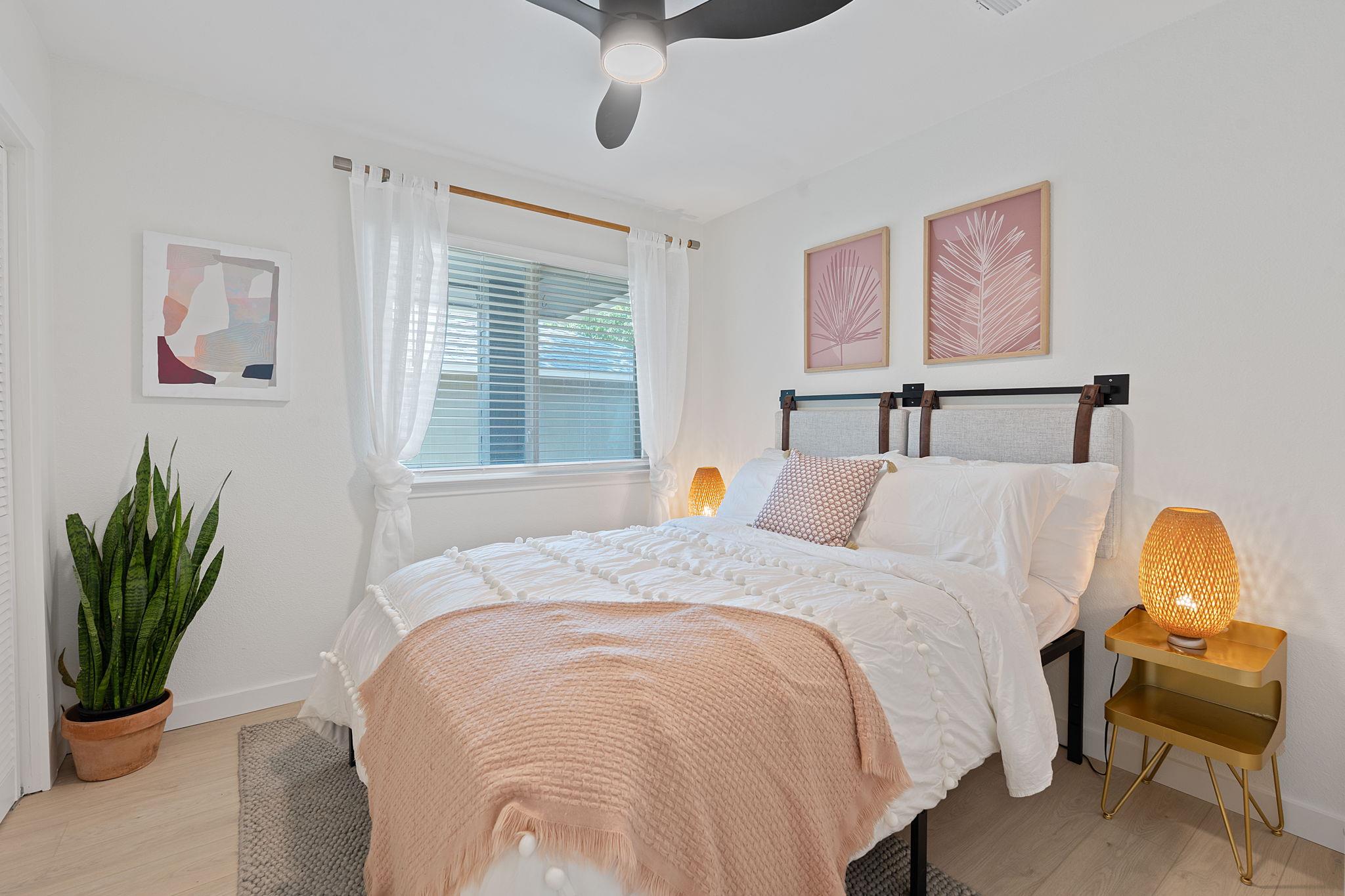 2661 Piping Rock TRL