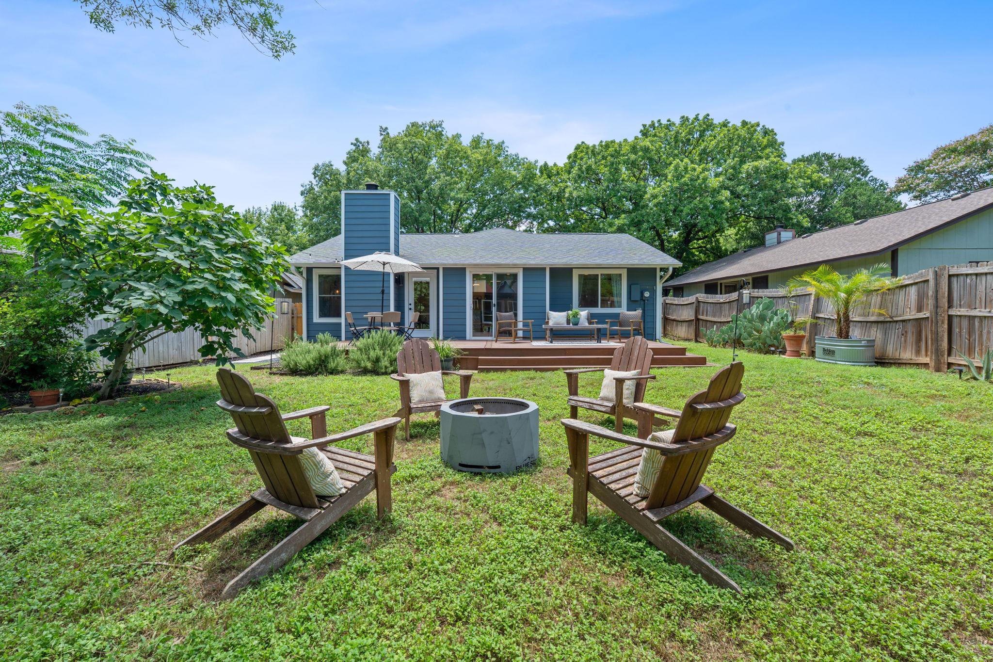 2661 Piping Rock TRL