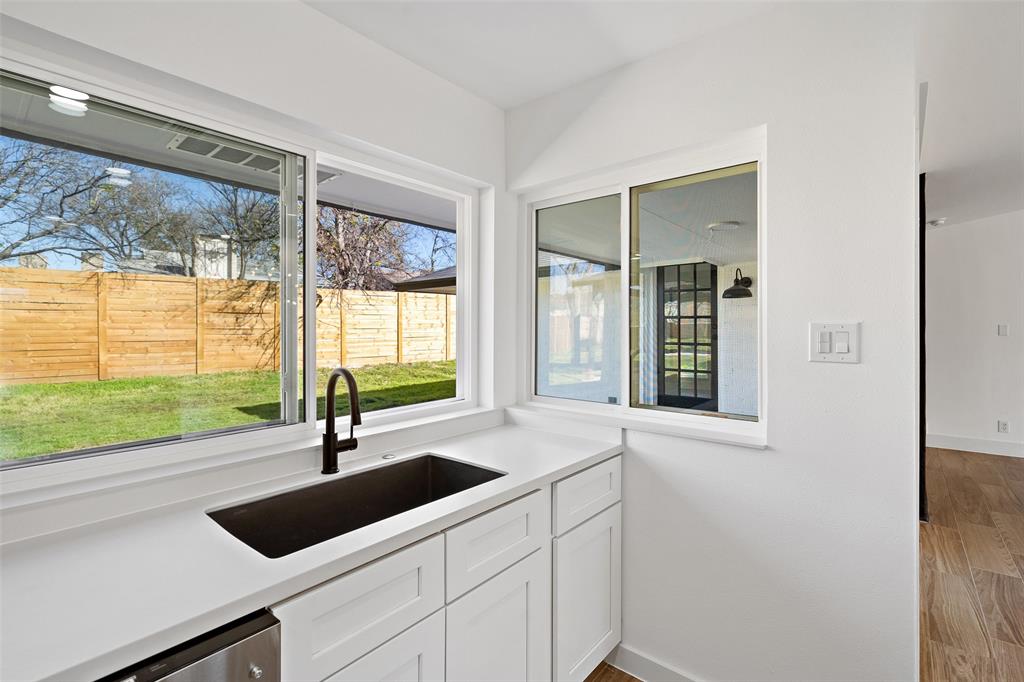 9206 Quail Hill CIR