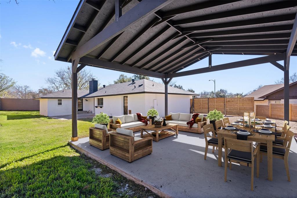 9206 Quail Hill CIR