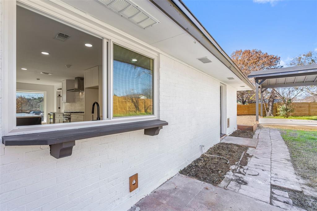 9206 Quail Hill CIR