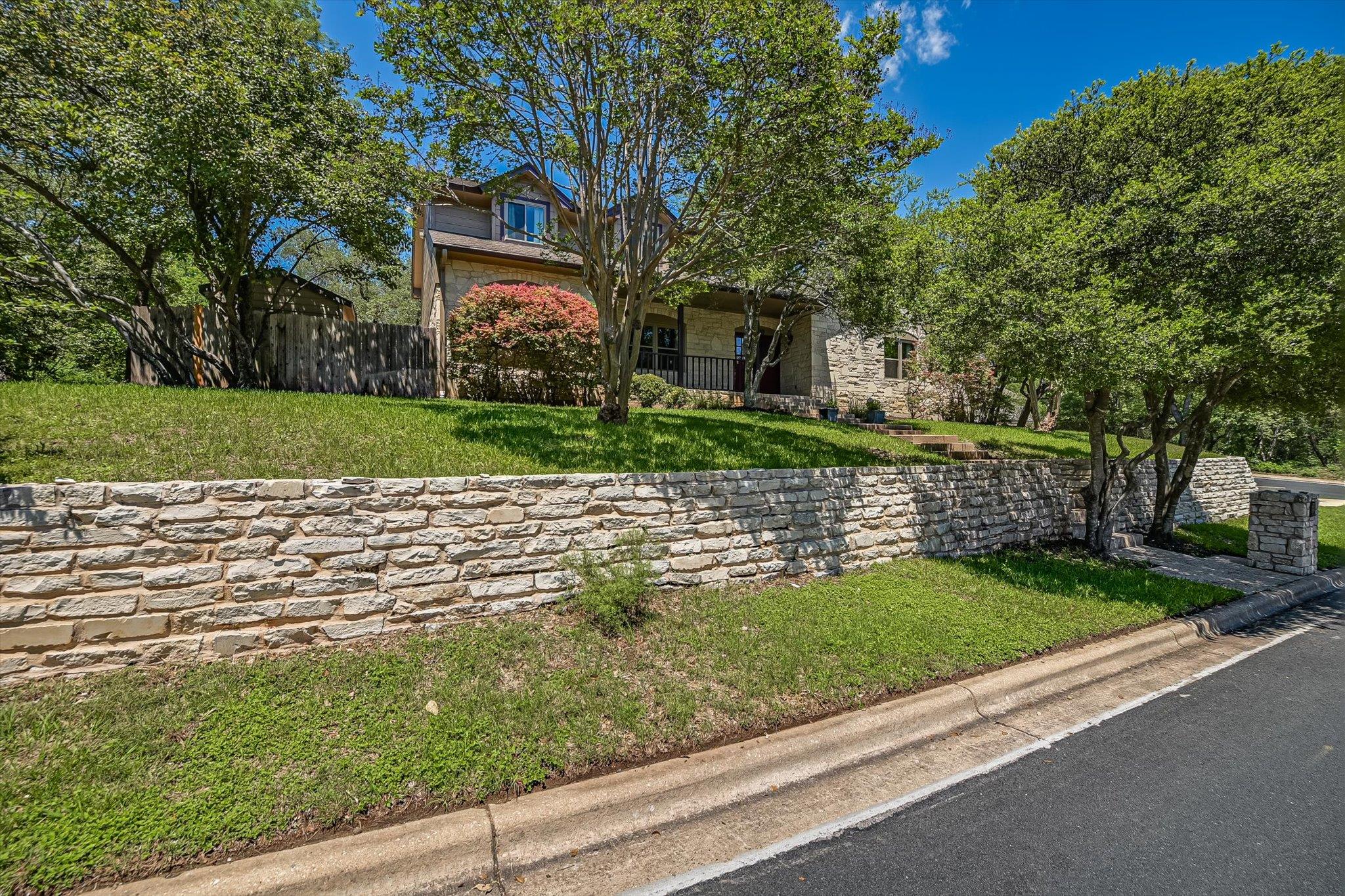 4900 Backtrail DR