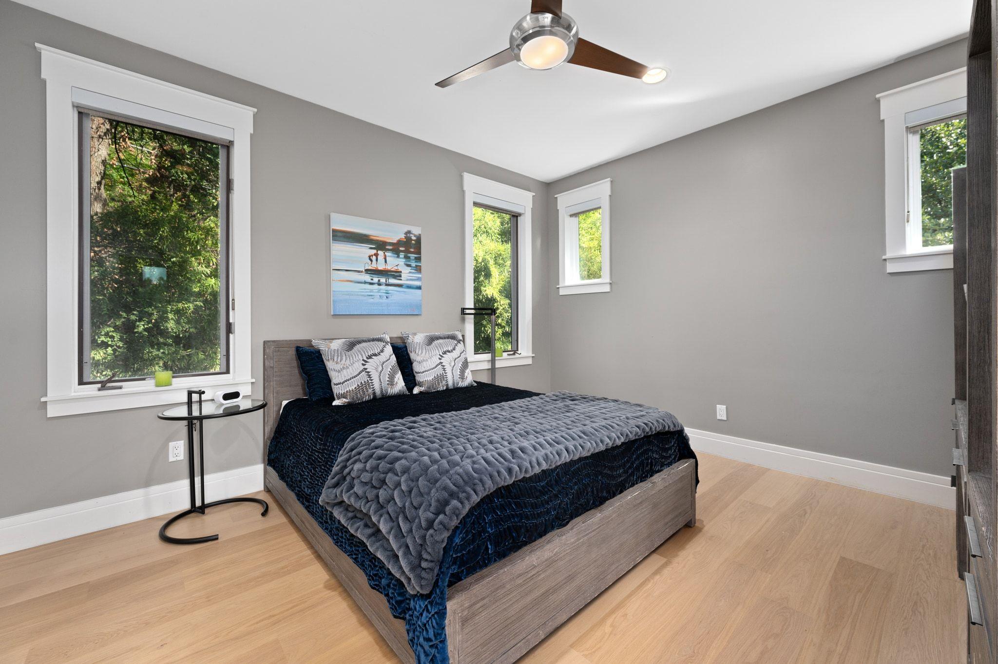 2406 Pemberton PKWY