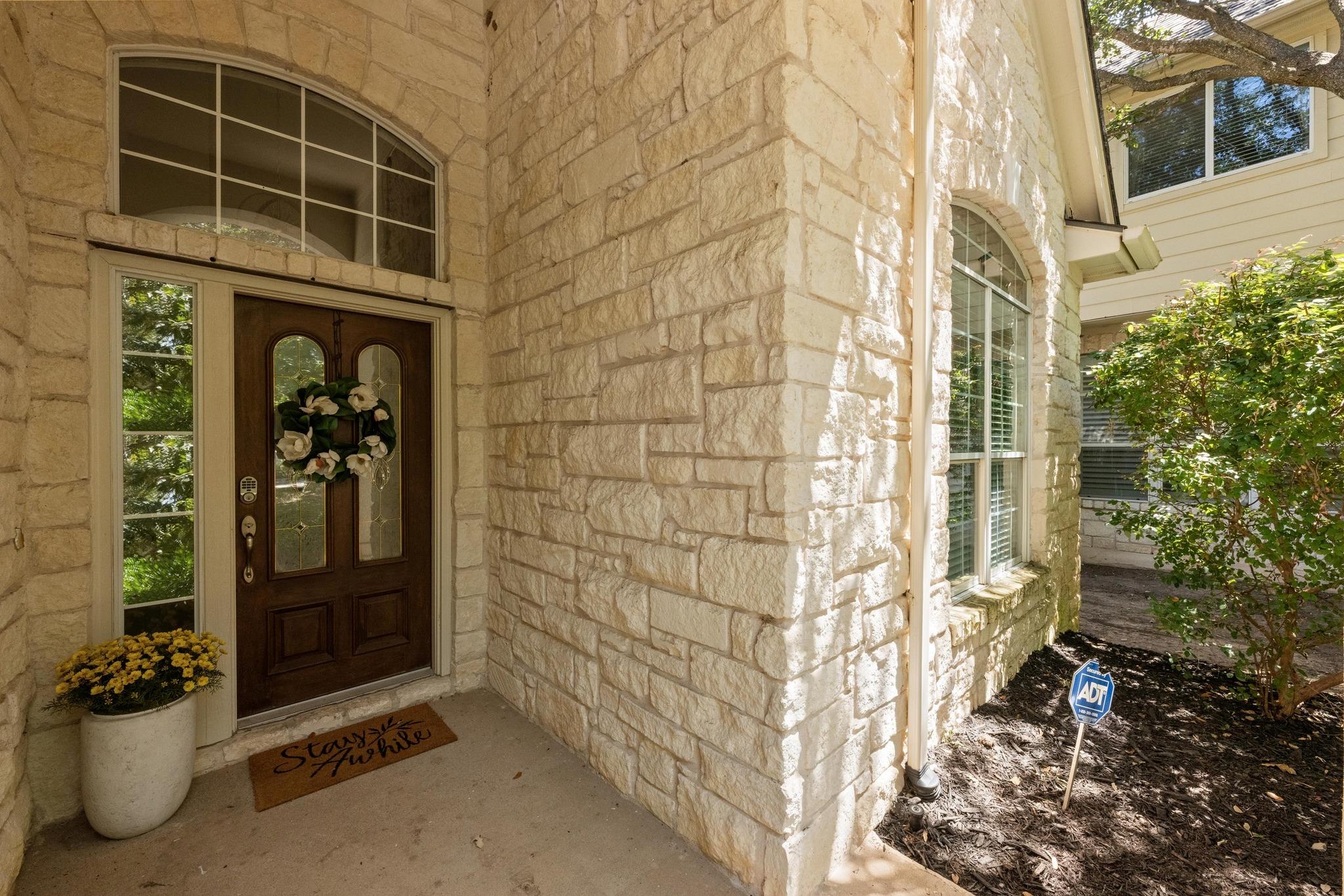 5000 Mission Oaks BLVD # 47