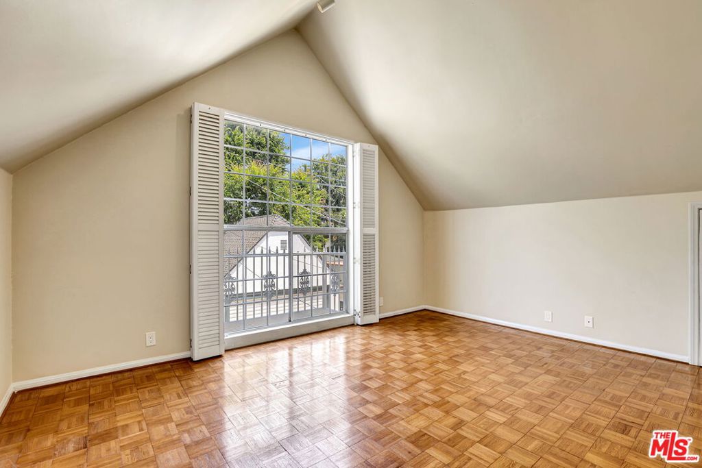 120 Annandale Road