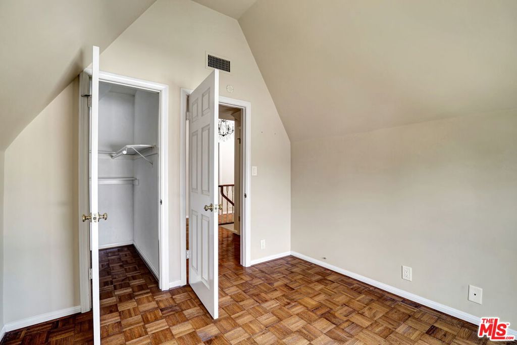 120 Annandale Road