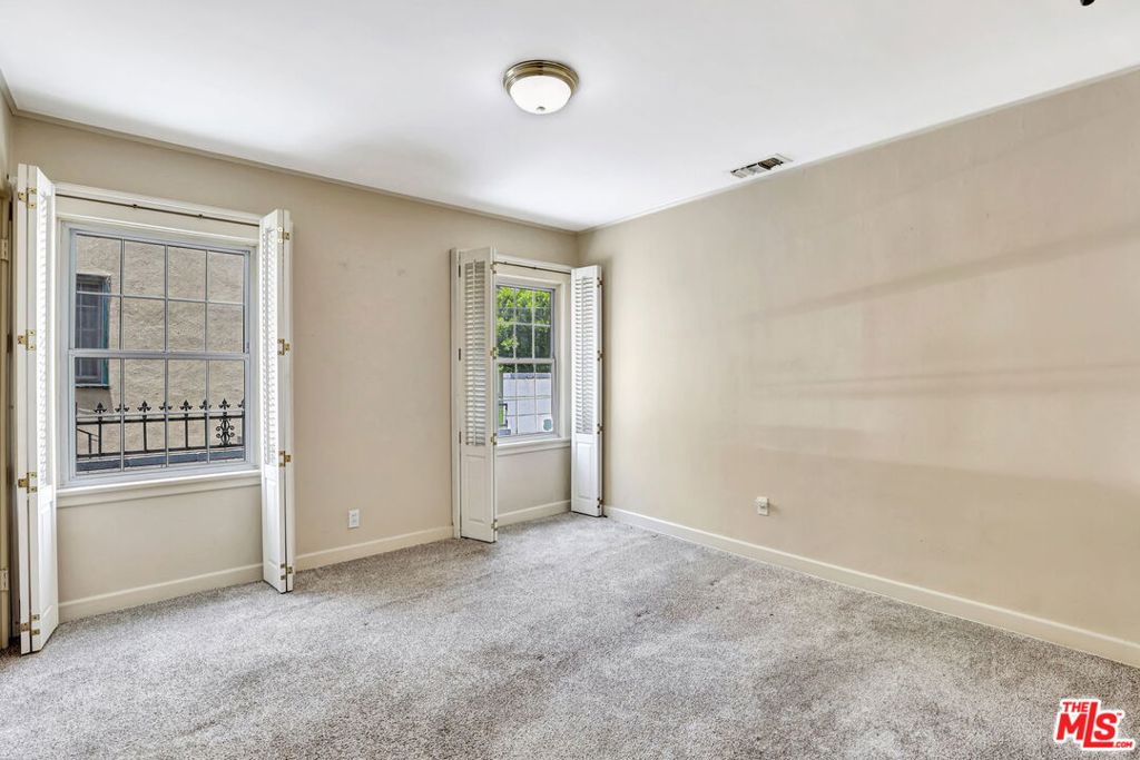 120 Annandale Road