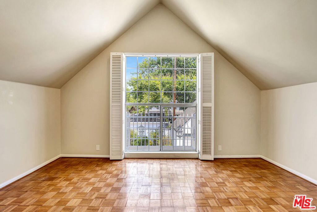 120 Annandale Road
