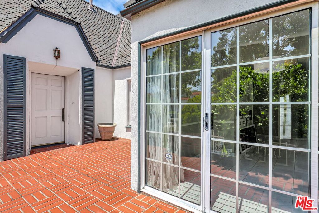 120 Annandale Road