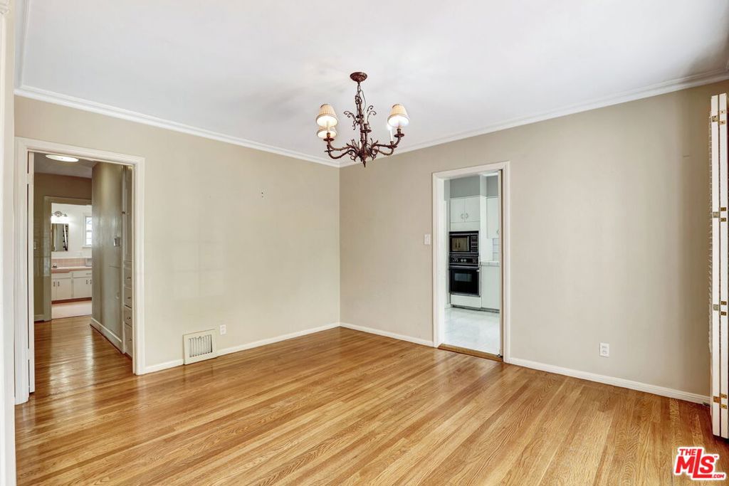 120 Annandale Road