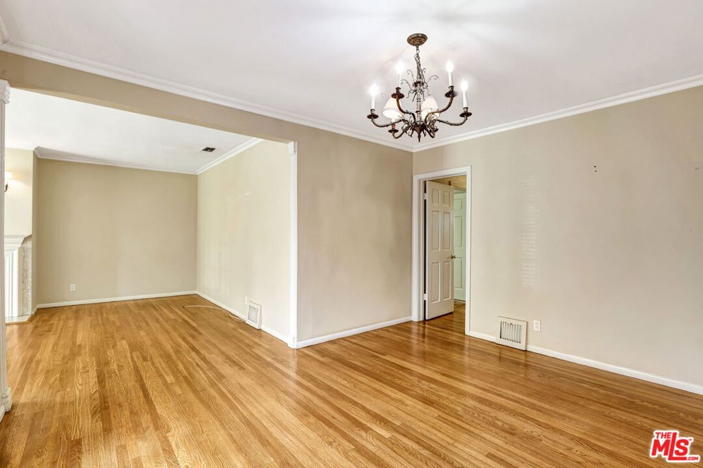 120 Annandale Road