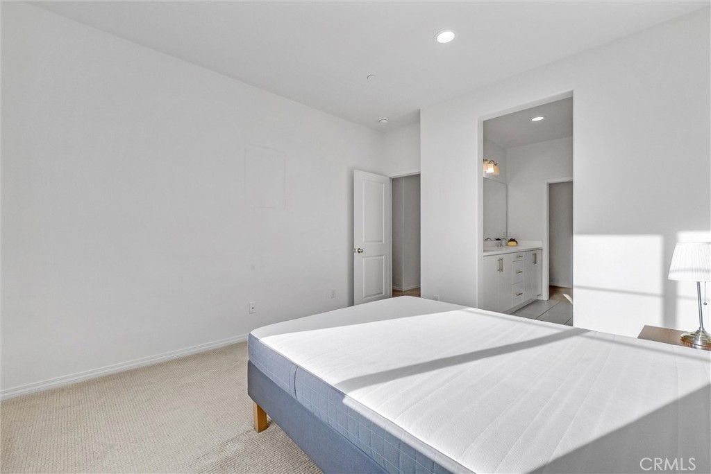 11123 Legion Loop 103