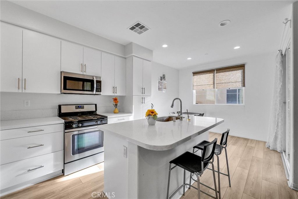 11123 Legion Loop 103