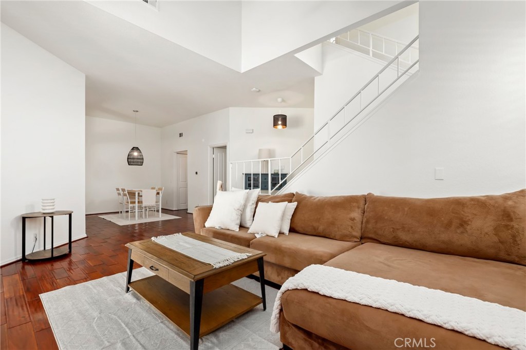 24417 Hillsdale Avenue 5